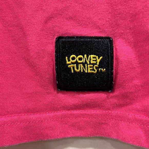🔥Warner Bros. Pink Lola Bunny T-Shirt🔥 - Picture 4 of 7